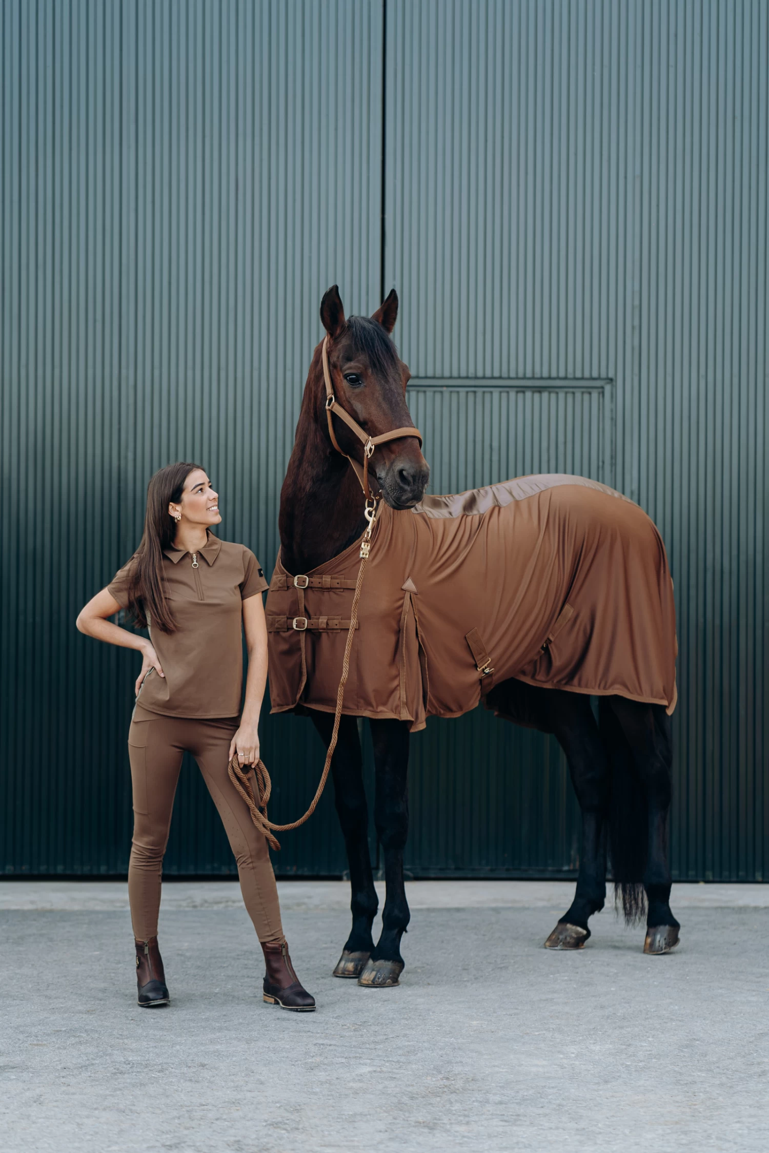 Horze Sagira Women's Training Shirt with Gold Back