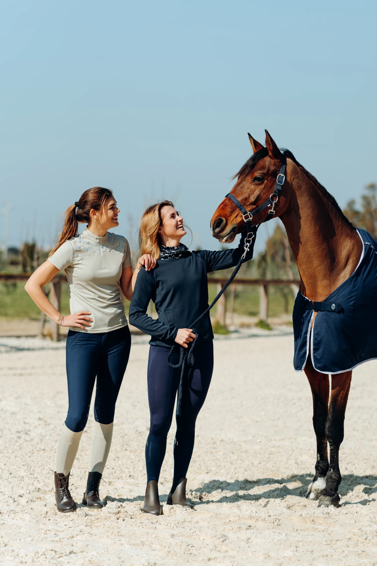 Horze Kaitlin Women's Functional Sweatshirt with Flower Collar