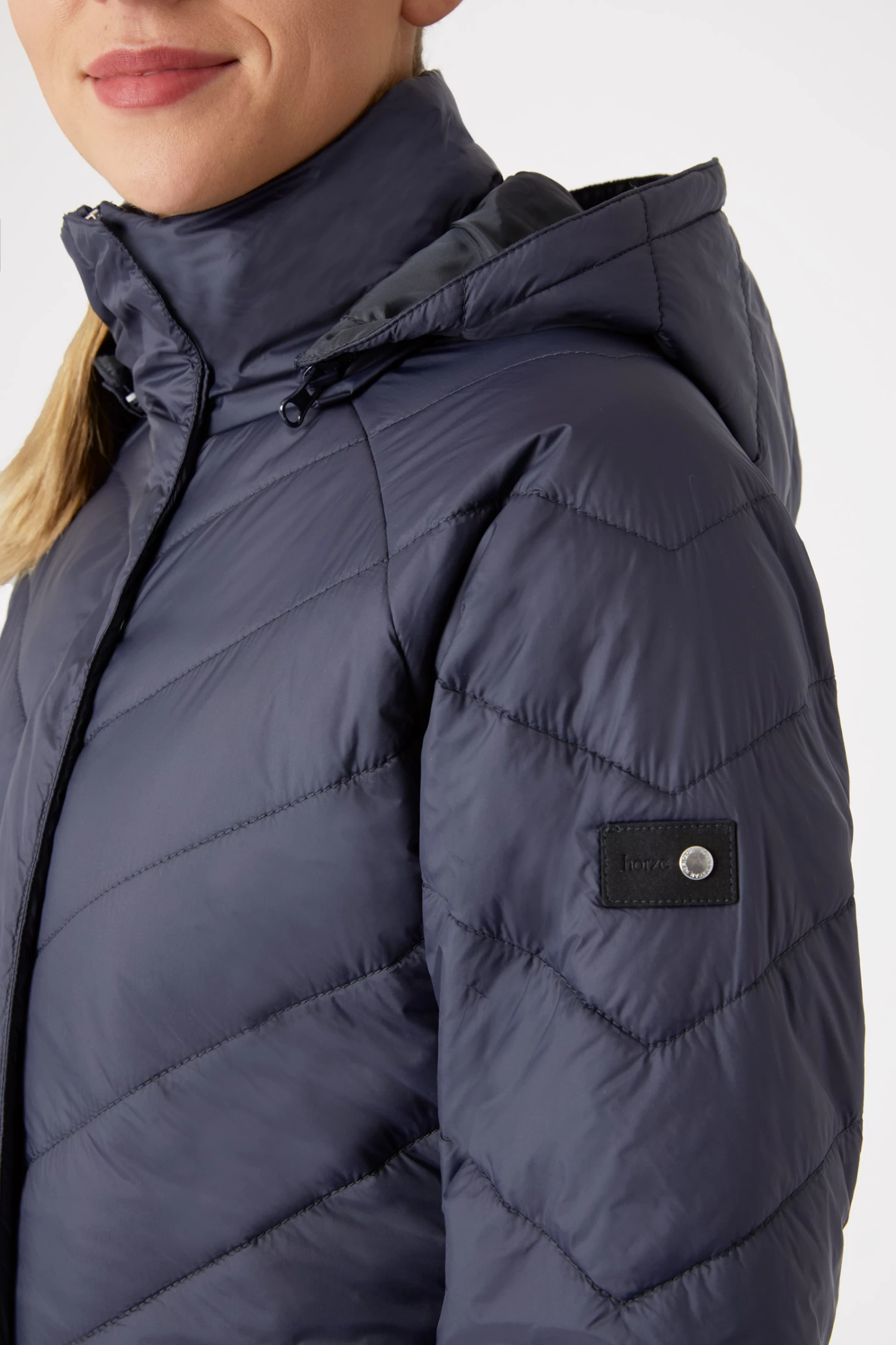 Horze Aurora Padded Parka Riding Riding Jacket with Removable Skirt